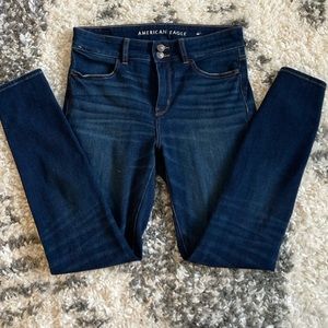 NWOT American eagle skinny jeans